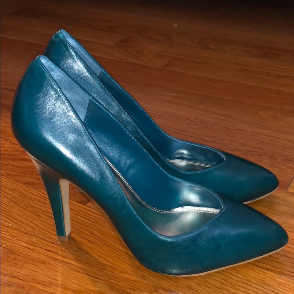 Bakers Turquoise Pumps
